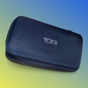 Tumi for Delta First Class Amenity Travel Hard Case Only Blue Zip Around Holiday